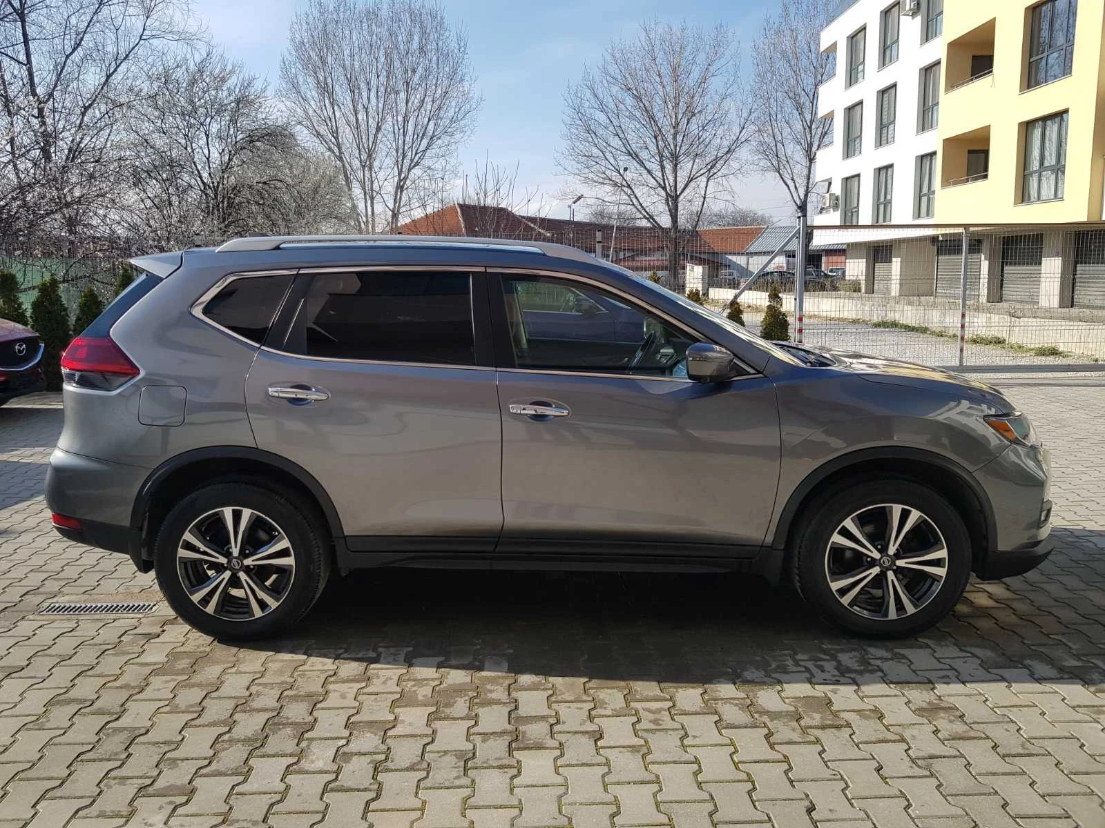 Nissan Rogue