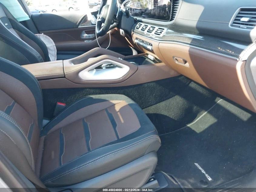 Mercedes-Benz GLE 53 4MATIC + Автокредит Цена до България, снимка 10 - Автомобили и джипове - 55145514