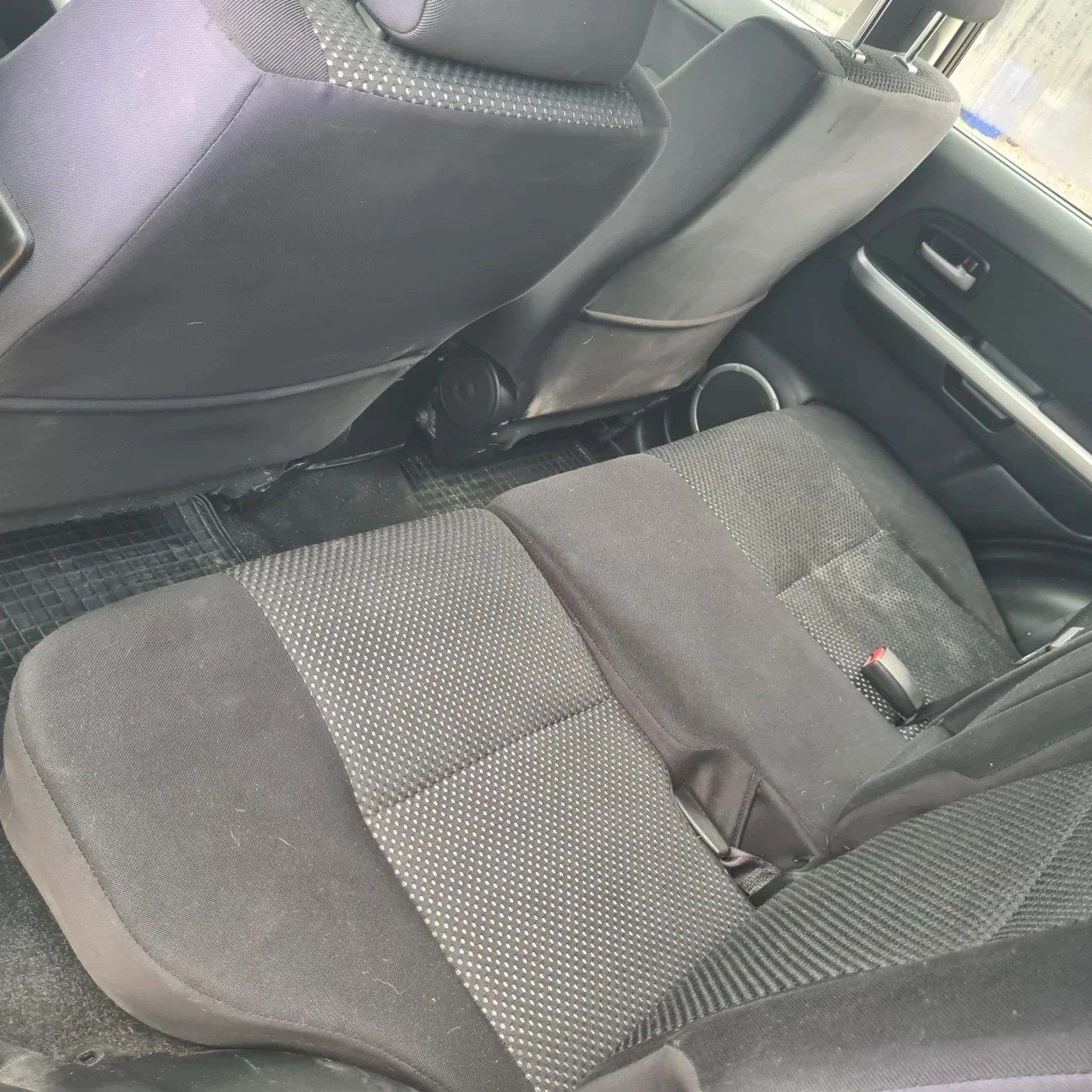 Suzuki Grand vitara, снимка 6 - Автомобили и джипове - 55618672
