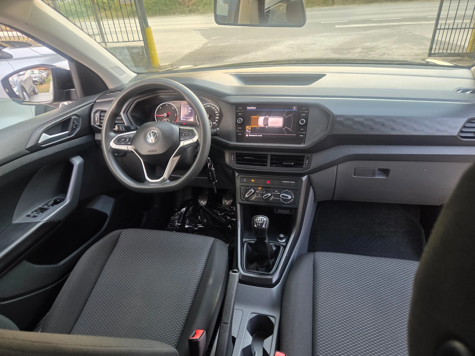 VW T-Cross 1.6 TDI* *  | Mobile.bg � ����������� 12