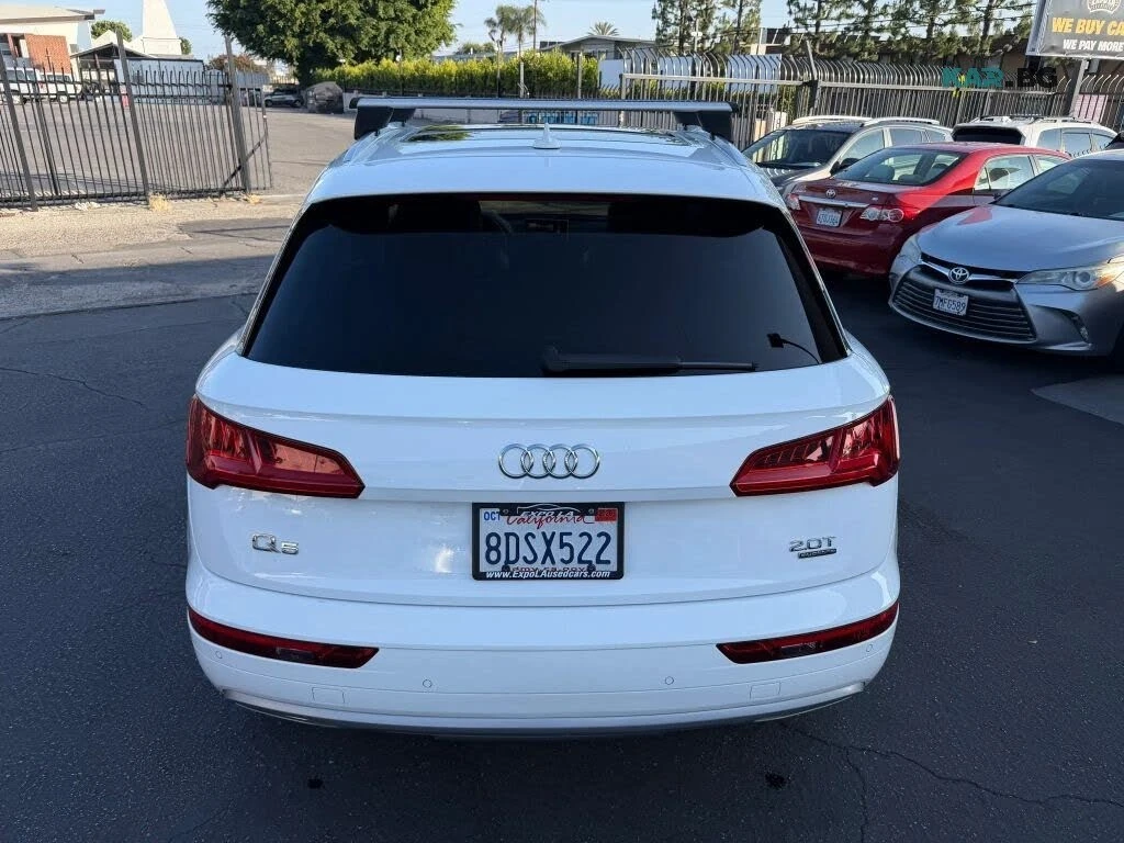 Audi Q5 Premium Plus * АвтоКредит * (ЦЕНА ДО БГ), снимка 5 - Автомобили и джипове - 56046041