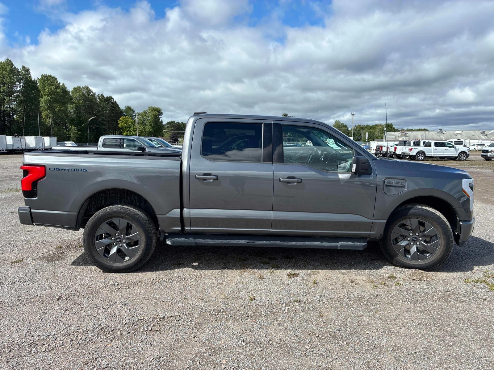 Ford F150 * 4WD SuperCrew 5.5' Box * CARFAX * , снимка 3 - Автомобили и джипове - 56086124