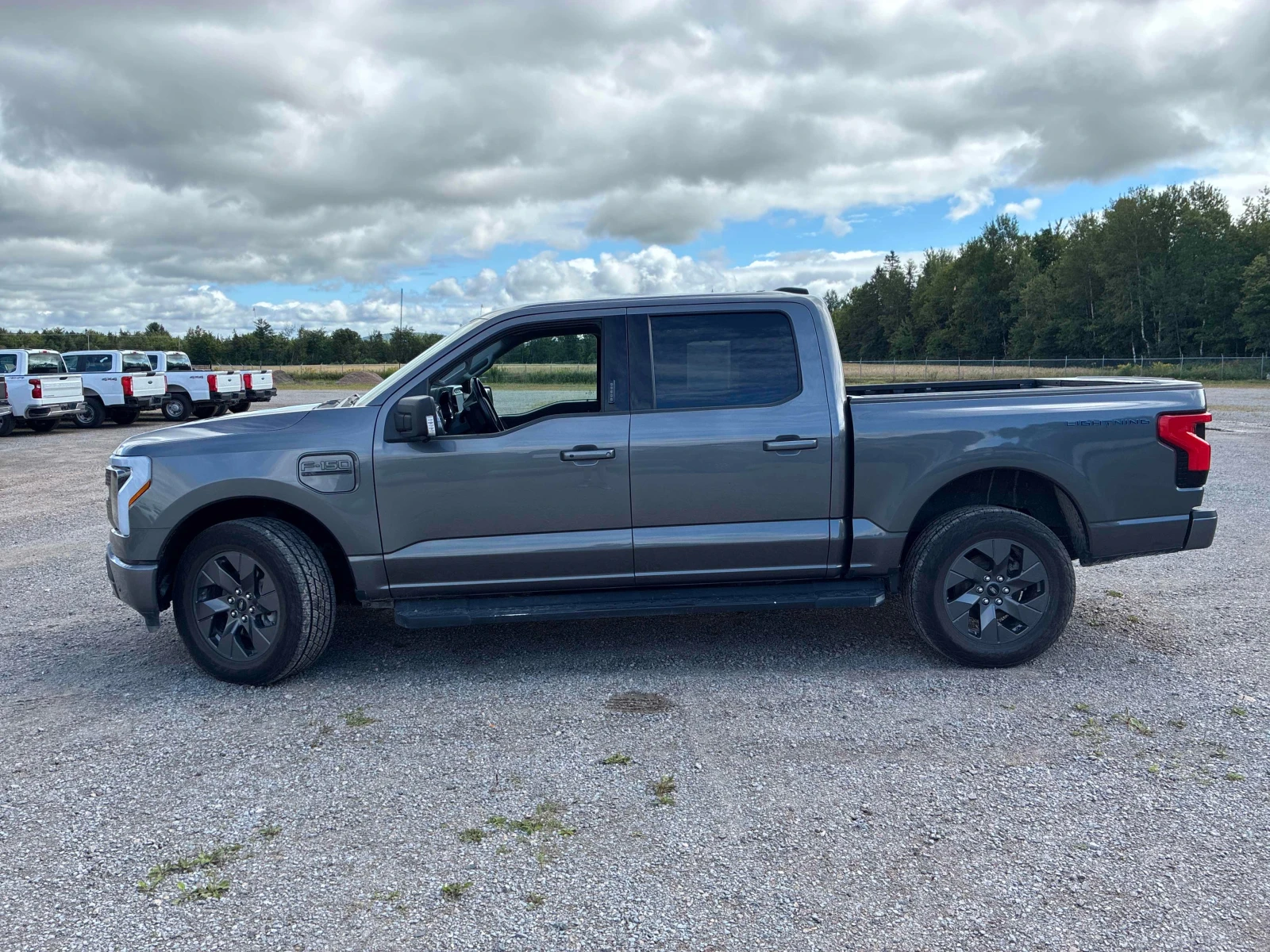 Ford F150 * 4WD SuperCrew 5.5' Box * CARFAX * , снимка 2 - Автомобили и джипове - 56086124