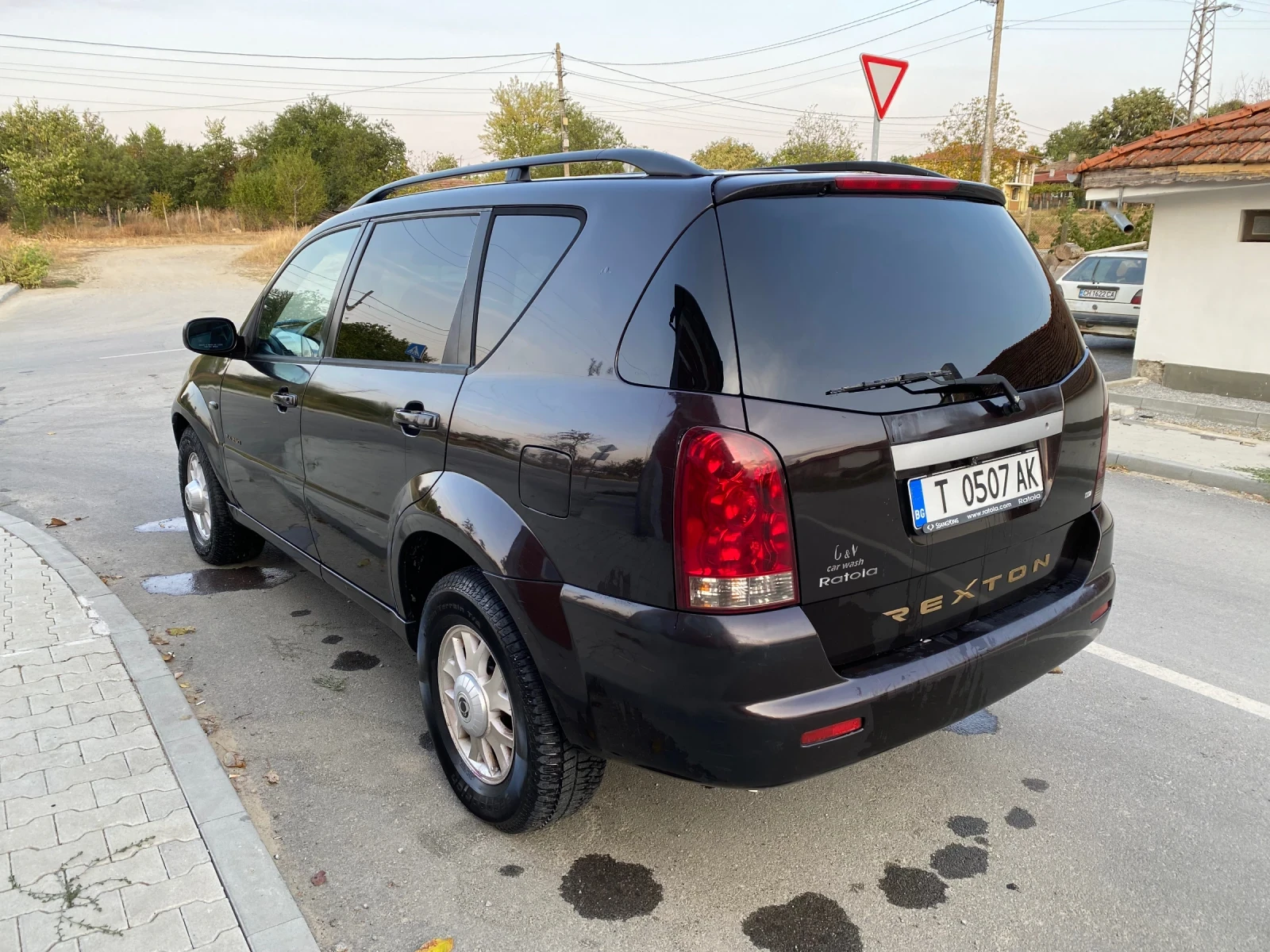 SsangYong Rexton 2.9td, снимка 2 - Автомобили и джипове - 56163395