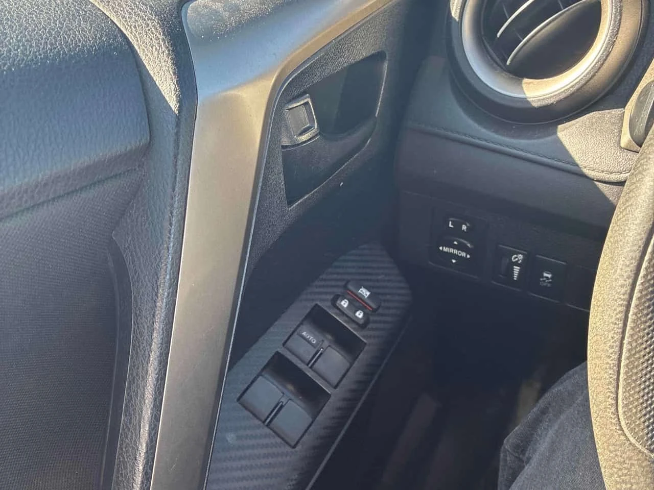 Toyota Rav4 * LE * ���������� * ������ ���������������� | Mobile.bg � ����������� 10