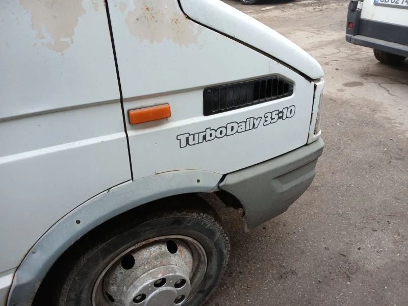 Iveco Daily дизел, снимка 4 - Бусове и автобуси - 52876825