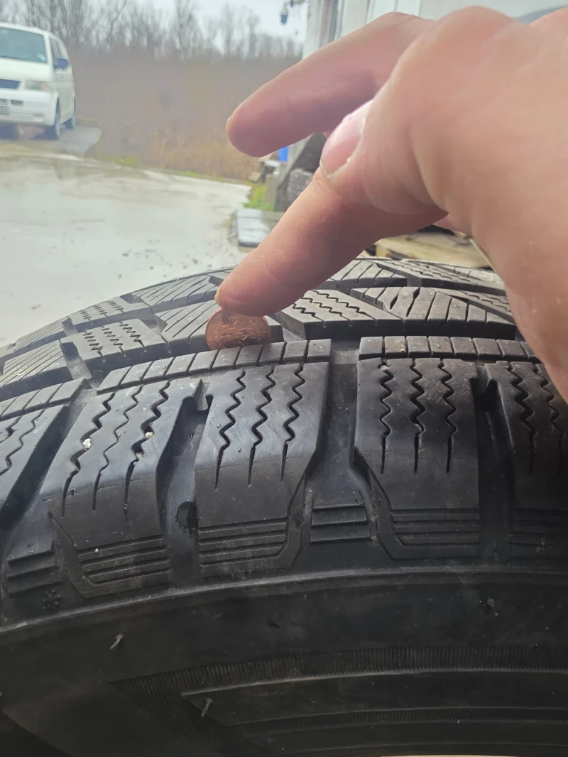 VW Transporter T5, снимка 12 - Бусове и автобуси - 53510736