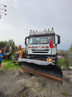 Iveco Trakker Снегорин и песъкар , снимка 16