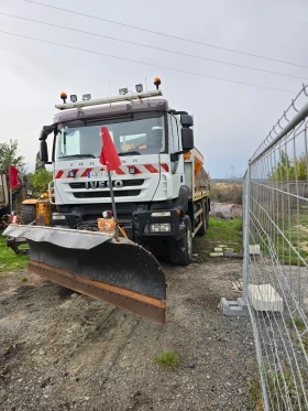 Iveco Trakker Снегорин и песъкар , снимка 14