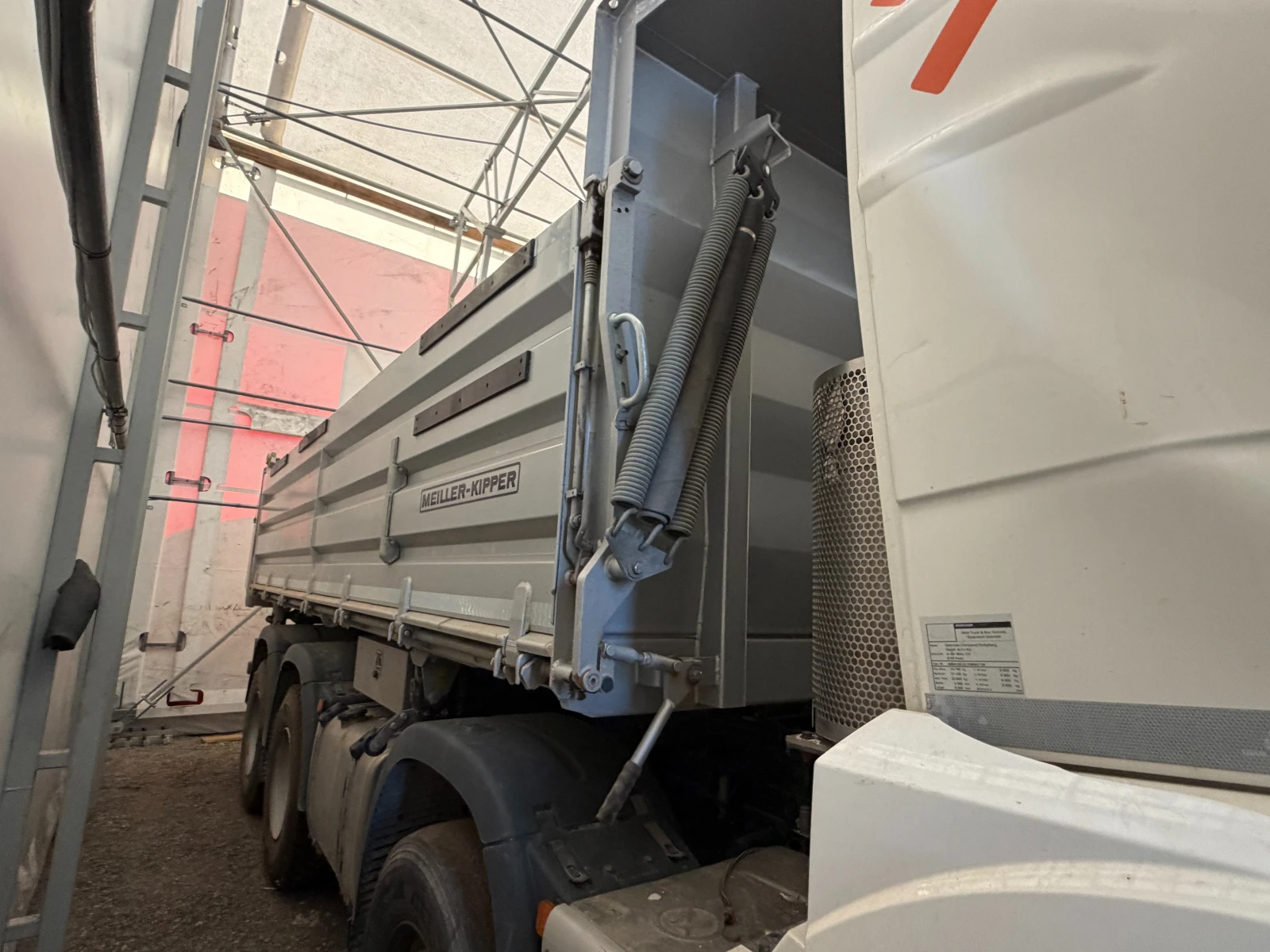 Man Tgs 41.520-УДАРЕН, Внос, снимка 7 - Камиони - 56341011