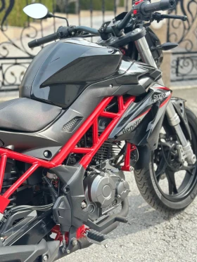 Benelli 125 BN категория А1, снимка 8