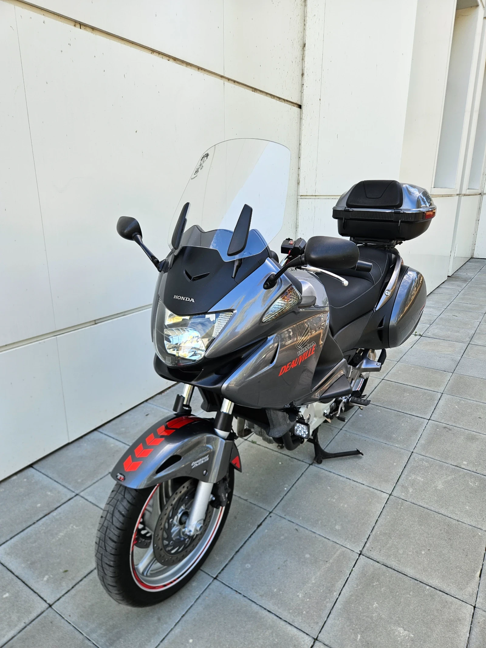 Honda Deauville NT 700 ABS - изображение 3