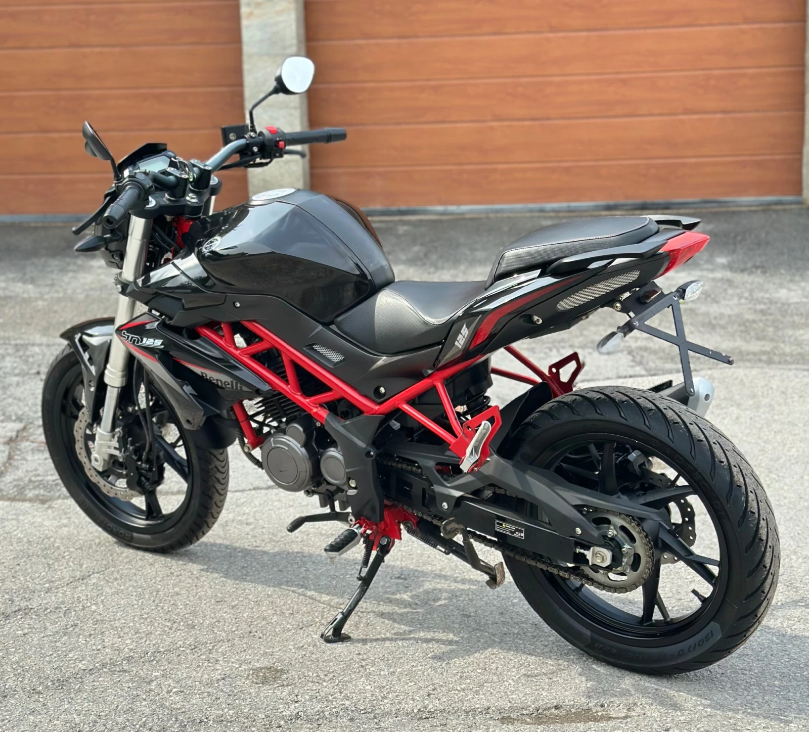 Benelli 125 BN категория А1, снимка 10 - Мотоциклети и мототехника - 54033357