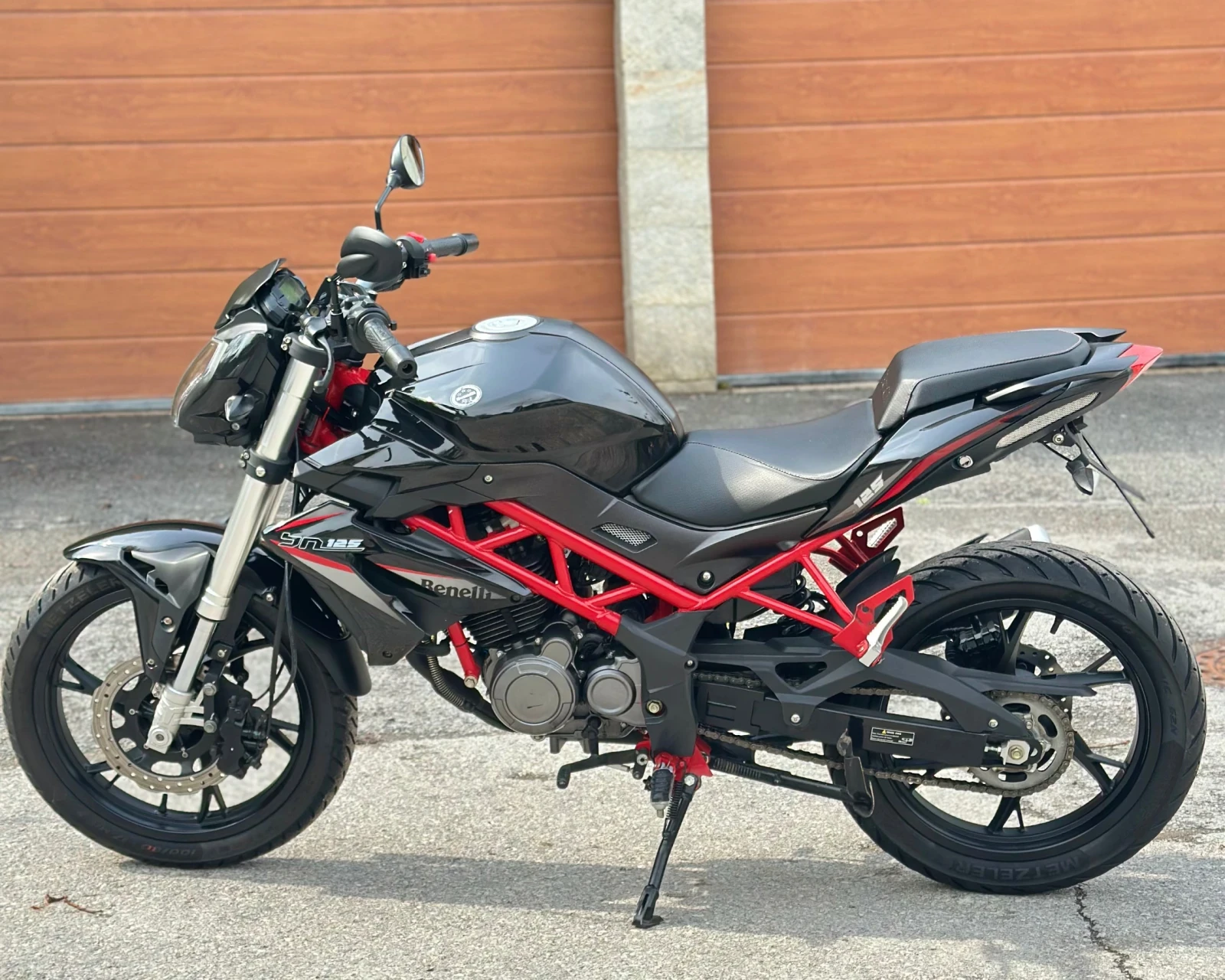 Benelli 125 BN категория А1, снимка 5 - Мотоциклети и мототехника - 54033357