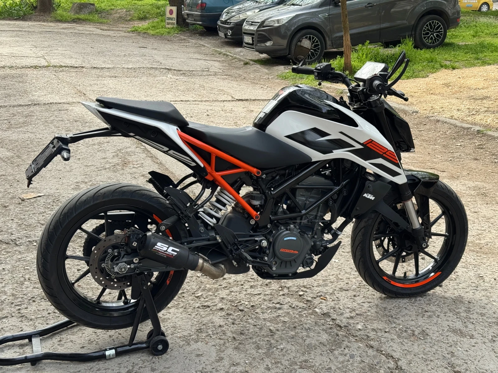 Ktm Duke 125 cc, снимка 2 - Мотоциклети и мототехника - 54234749