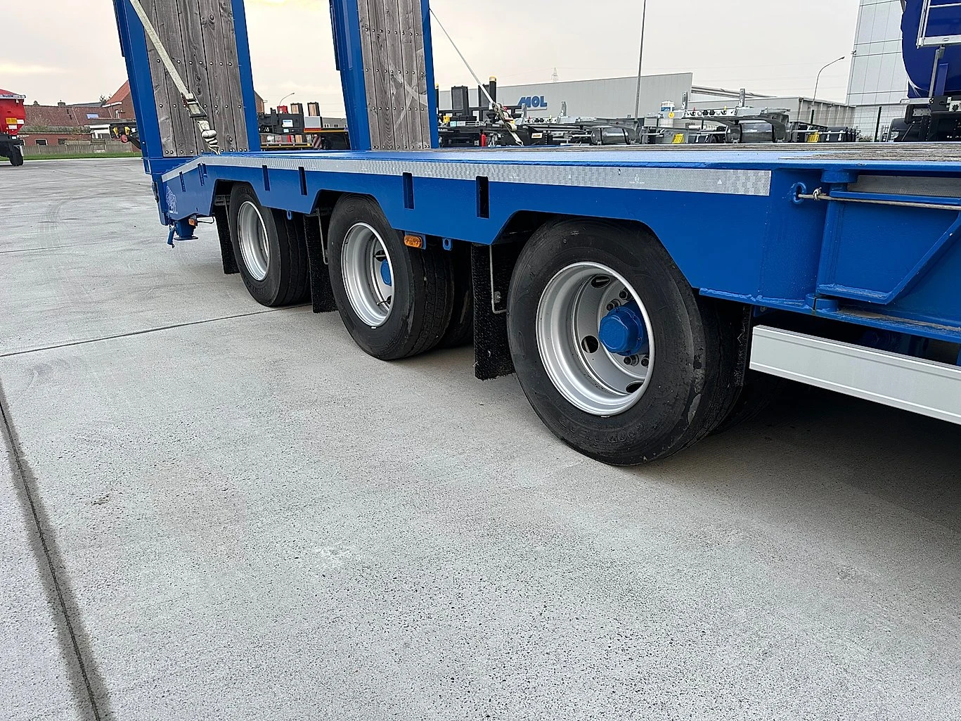 Полуремарке Други Hoet Trailers Low-bed             Made in Belgium!, снимка 7 - Ремаркета - 50574850