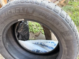 Гуми Зимни 225/55R17, снимка 3