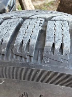 Гуми Зимни 225/55R17, снимка 2