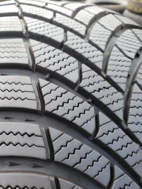 Гуми Зимни 215/50R18, снимка 2