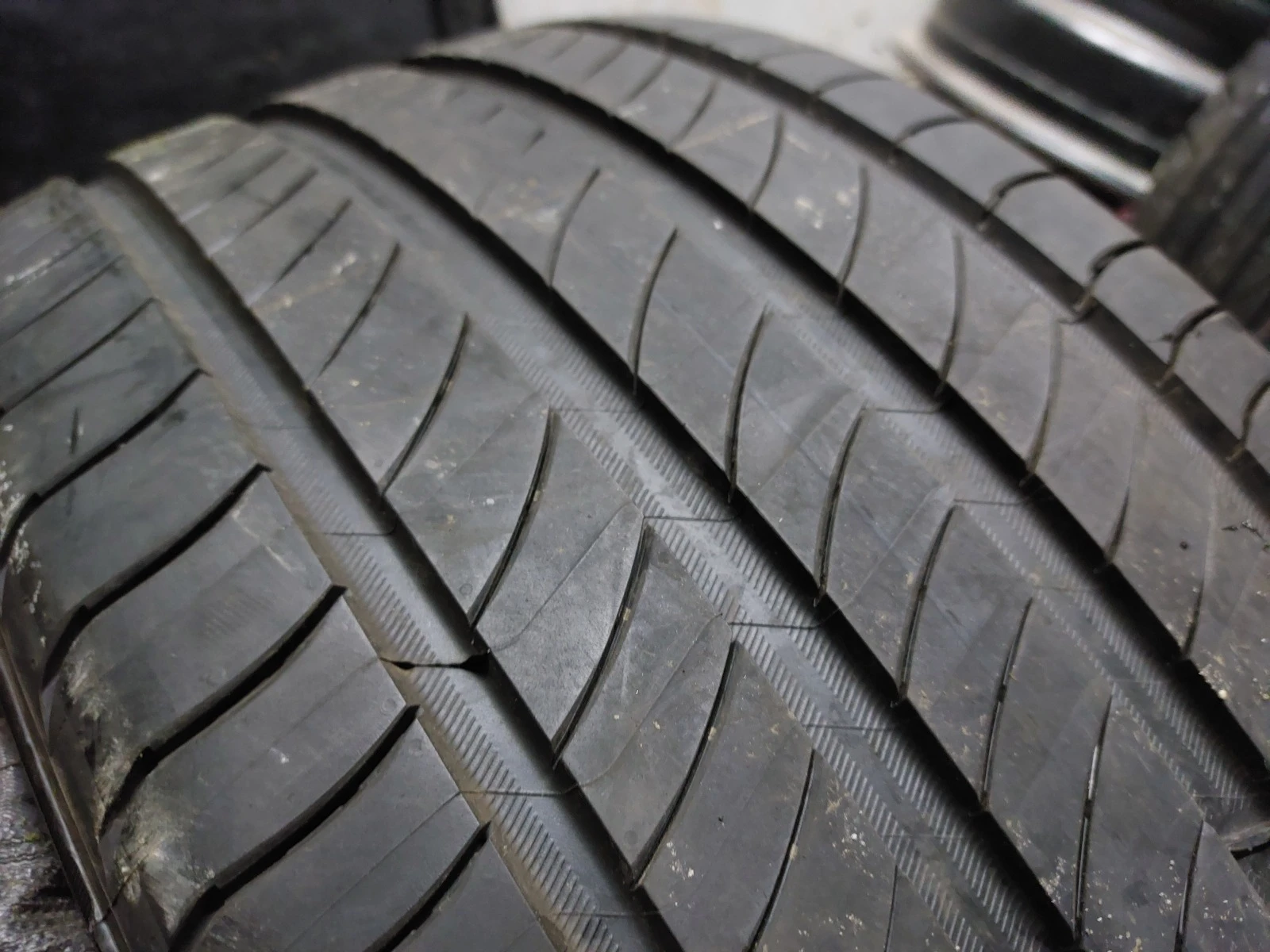 ���� 255/40R19 | Mobile.bg � ����������� 7