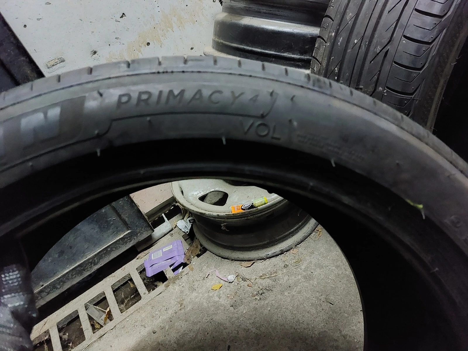 ���� 255/40R19 | Mobile.bg � ����������� 5