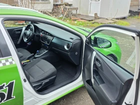 Toyota Auris, снимка 9