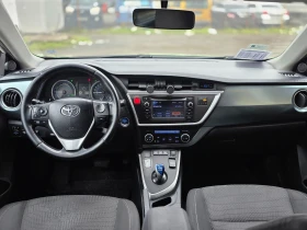 Toyota Auris, снимка 13