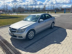 Mercedes-Benz C 220, снимка 2
