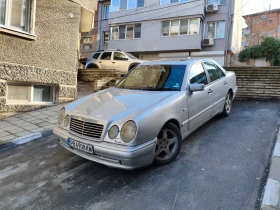 Mercedes-Benz E 290 AMG pack, снимка 14