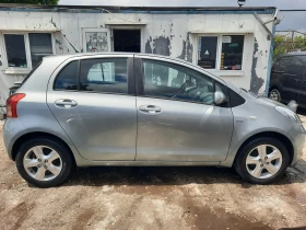 Toyota Yaris КАТО НОВА Е !!, снимка 6