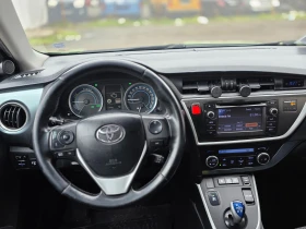 Toyota Auris, снимка 11