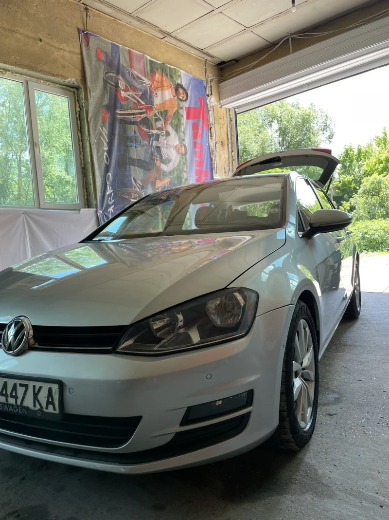 VW Golf, снимка 4 - Автомобили и джипове - 47232633