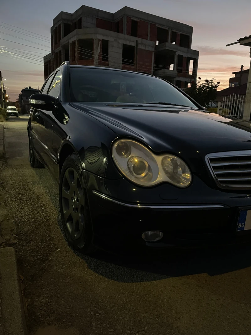 Mercedes-Benz C 200 2.2 CDI FACELIFT, снимка 3 - Автомобили и джипове - 47821440