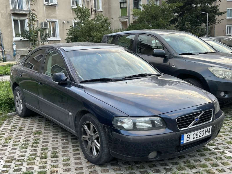 Volvo S60, снимка 2 - Автомобили и джипове - 48212789