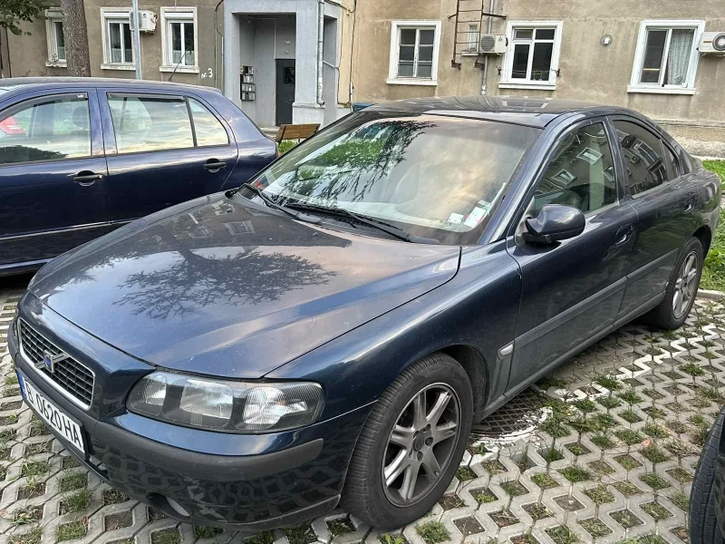 Volvo S60, снимка 1 - Автомобили и джипове - 48212789