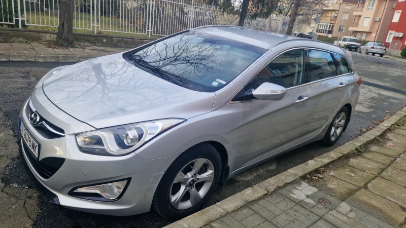 Hyundai I40, снимка 1 - Автомобили и джипове - 48270984