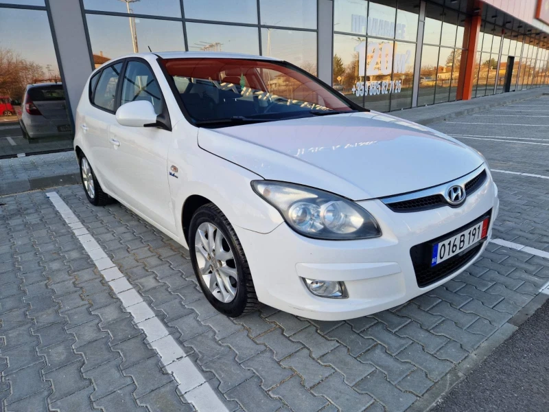 Hyundai I30, снимка 2 - Автомобили и джипове - 48342642