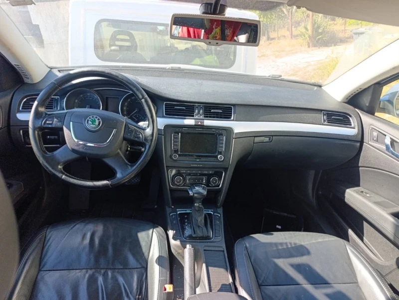 Skoda Superb 1.8  tsi dsg kombi, снимка 6 - Автомобили и джипове - 52636727