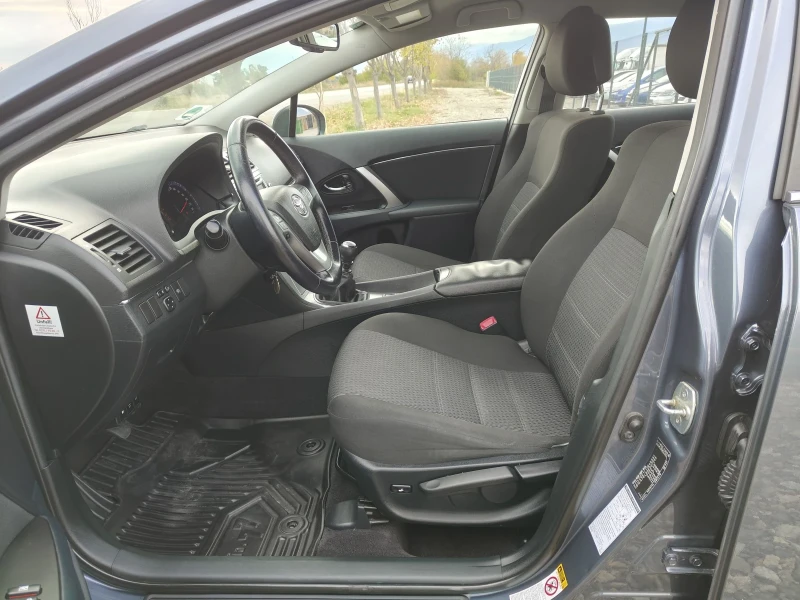 Toyota Avensis 2.0 D4D 126 FACELIFT 2013г, снимка 11 - Автомобили и джипове - 52177029