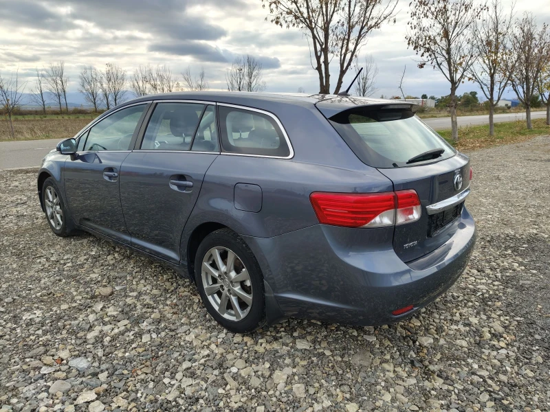 Toyota Avensis 2.0 D4D 126 FACELIFT 2013г, снимка 5 - Автомобили и джипове - 52177029