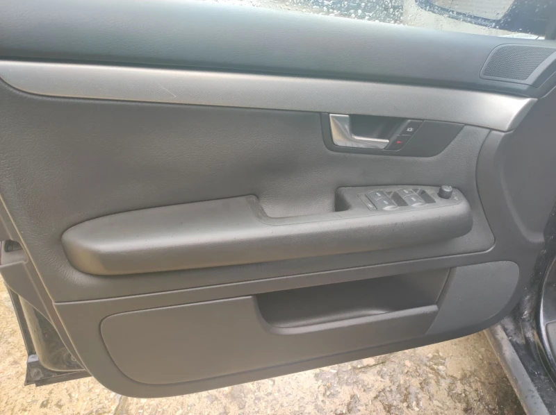 Audi A4 B6 Avant 2.4 V6 30V 170Hp, снимка 10 - Автомобили и джипове - 52578068