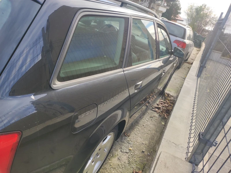 Audi A4 B6 Avant 2.4 V6 30V 170Hp, снимка 3 - Автомобили и джипове - 52578068