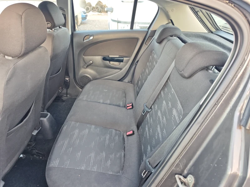 Opel Corsa 1.2i , снимка 9 - Автомобили и джипове - 52735589