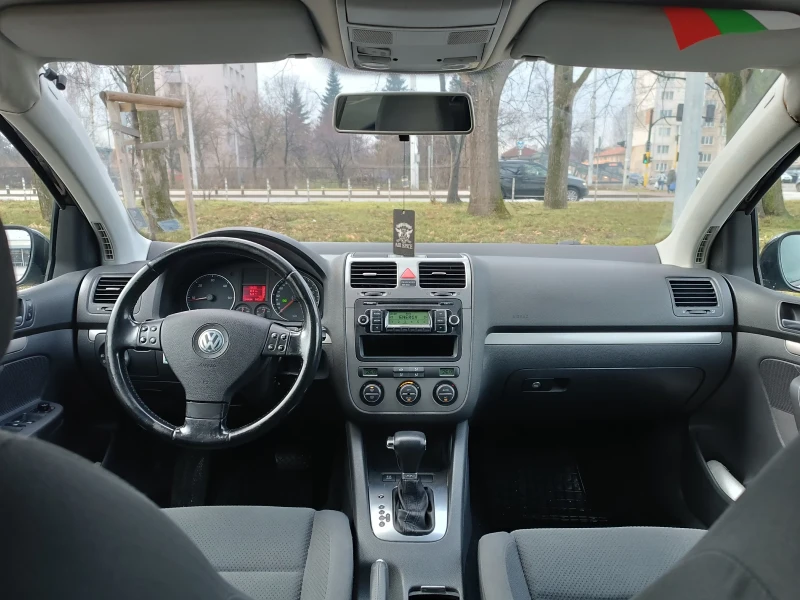 VW Golf, снимка 8 - Автомобили и джипове - 53294022