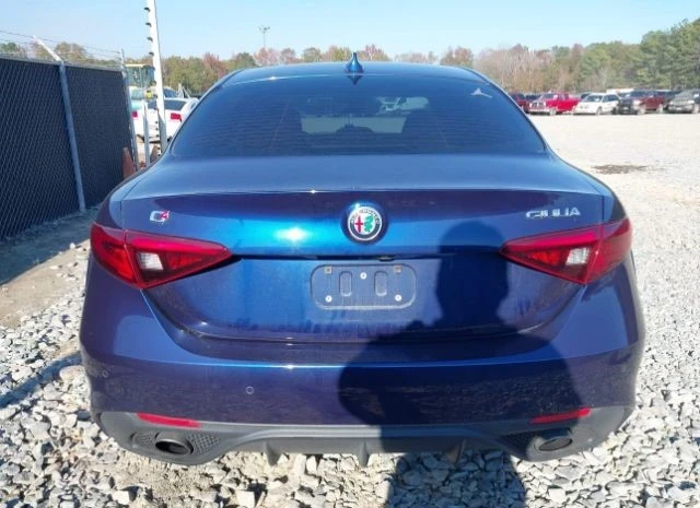 Alfa Romeo Giulia, снимка 6 - Автомобили и джипове - 48724728