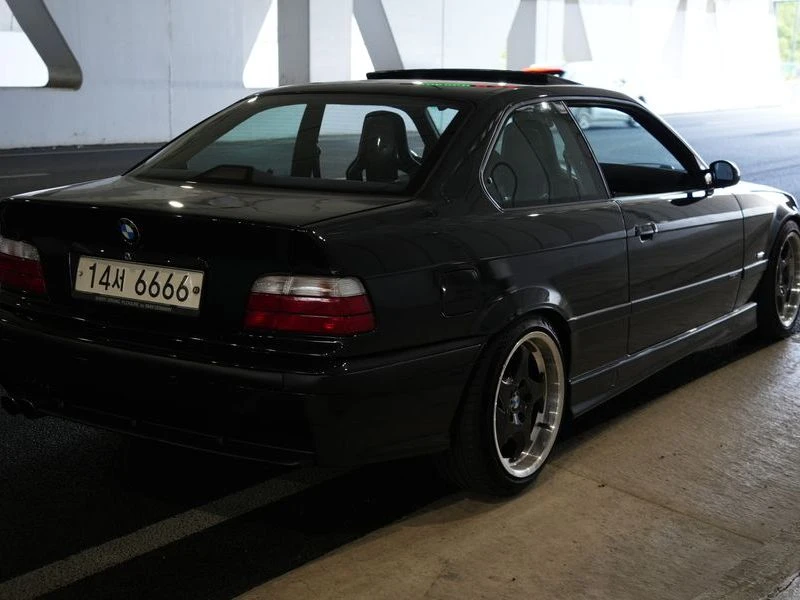 BMW M3 M3 Coupe| 240к.с.| ВКЛ.ТЕХНОТЕСТ, снимка 3 - Автомобили и джипове - 55622996