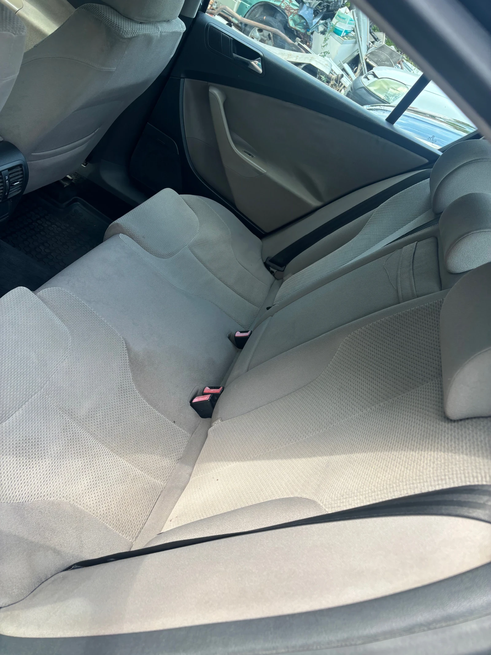 VW Passat 2.0 TFSI - изображение 9
