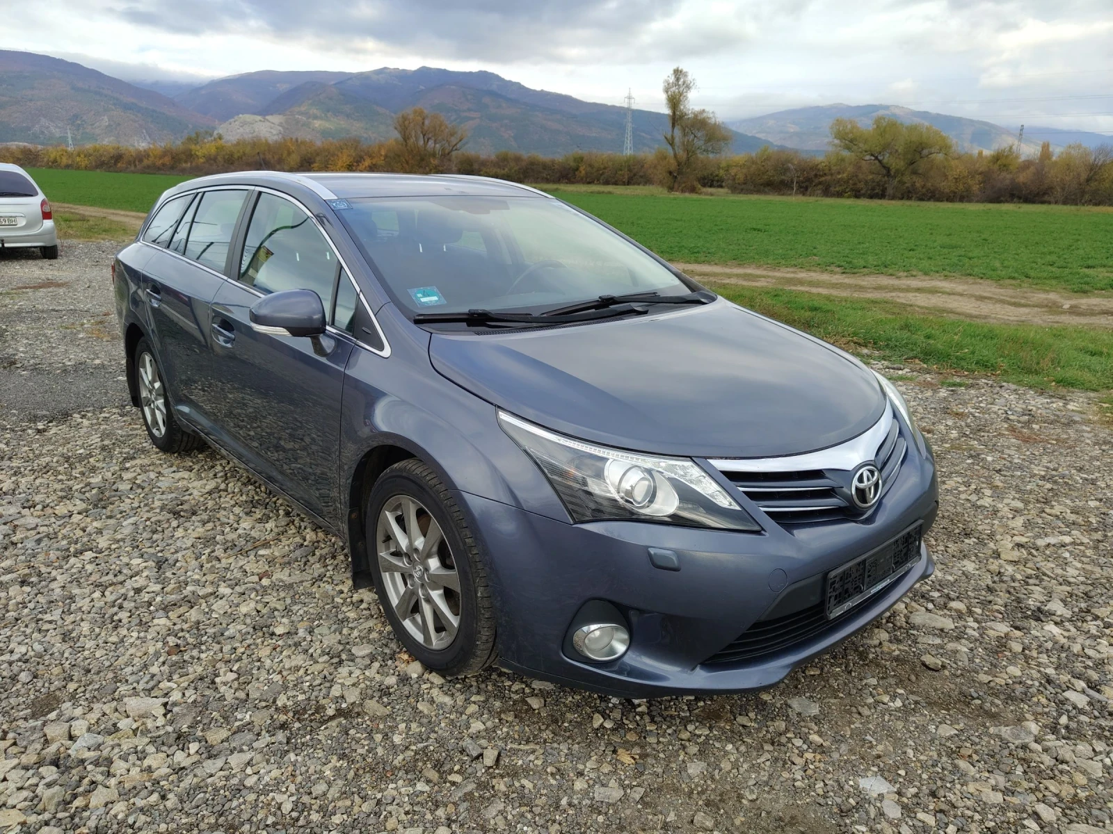 Toyota Avensis 2.0 D4D 126 FACELIFT 2013 | Mobile.bg   9