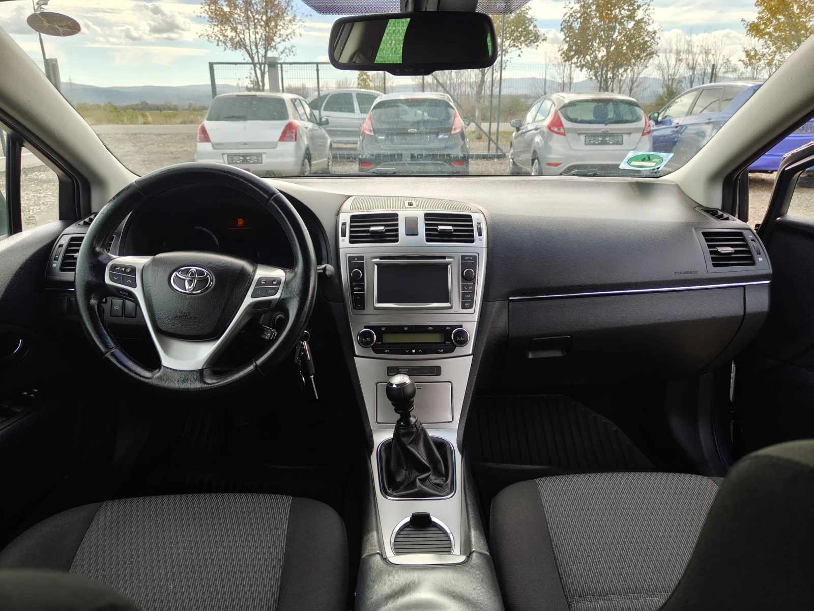 Toyota Avensis 2.0 D4D 126 FACELIFT 2013г | Mobile.bg — изображение 9