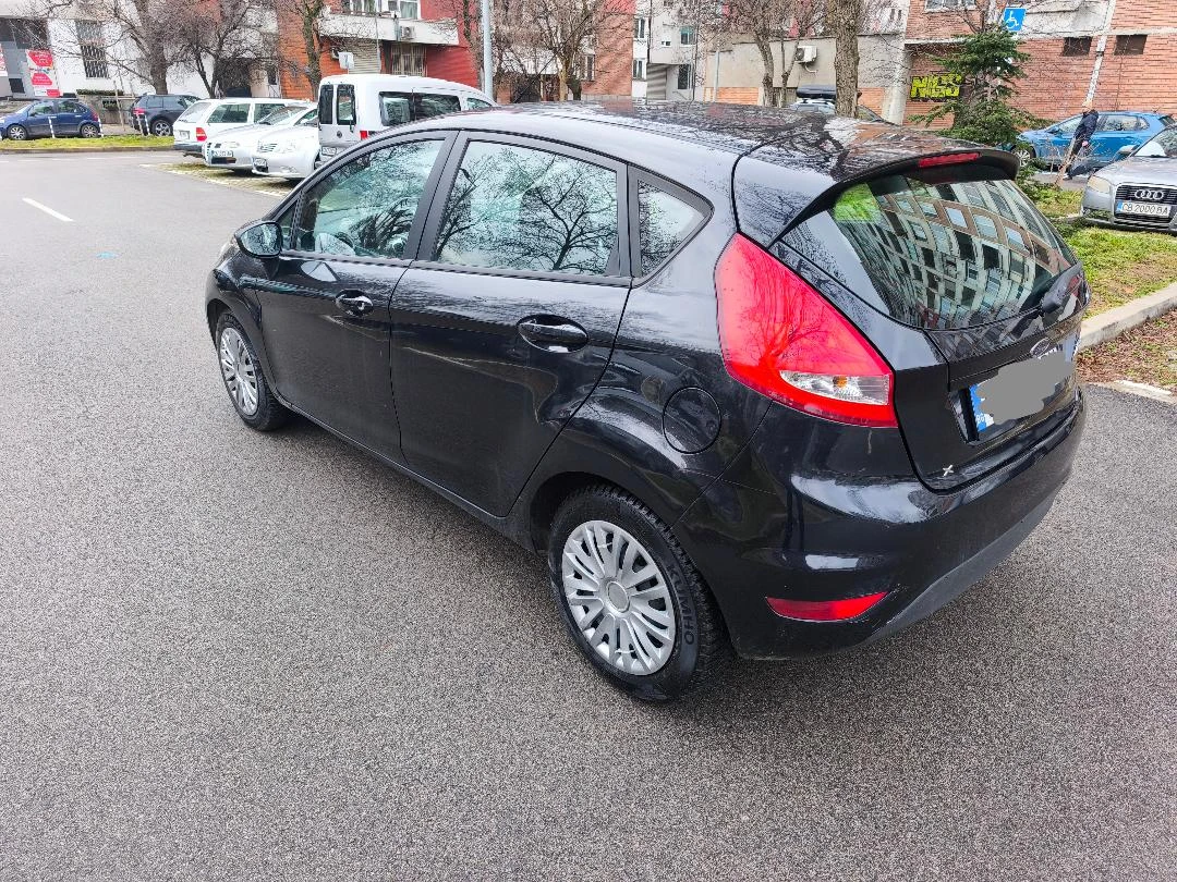 Ford Fiesta  - изображение 4